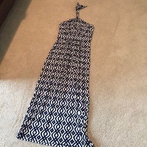 Vineyard vines halter tie maxi dress